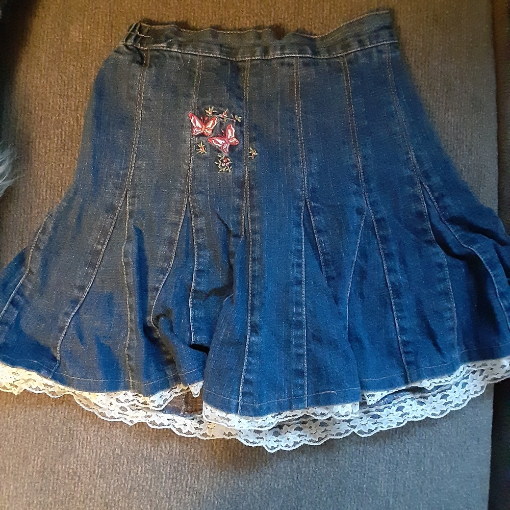 Girls skirt